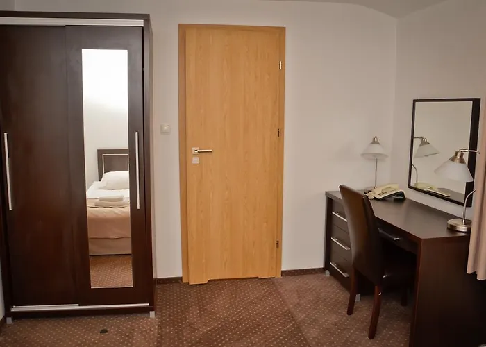 Kuklówka Conference Ośrodek wypoczynkowy 3*